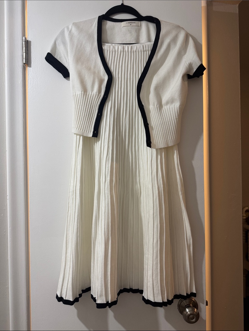 Commense Black and White Two-Tone Sweater Set